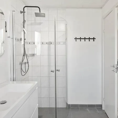 M155-vaeggerlose-avnbogvej-42 *